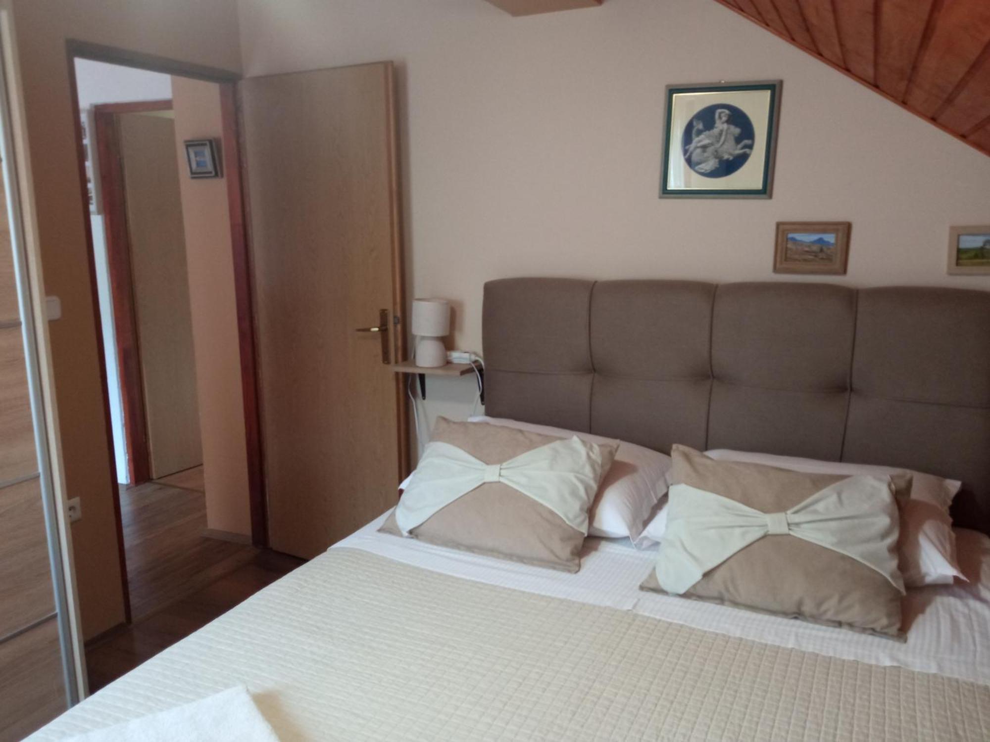 Ruza Apartment Skradin Bagian luar foto