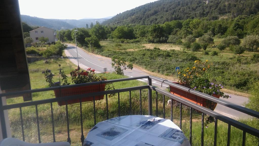 Ruza Apartment Skradin Bagian luar foto